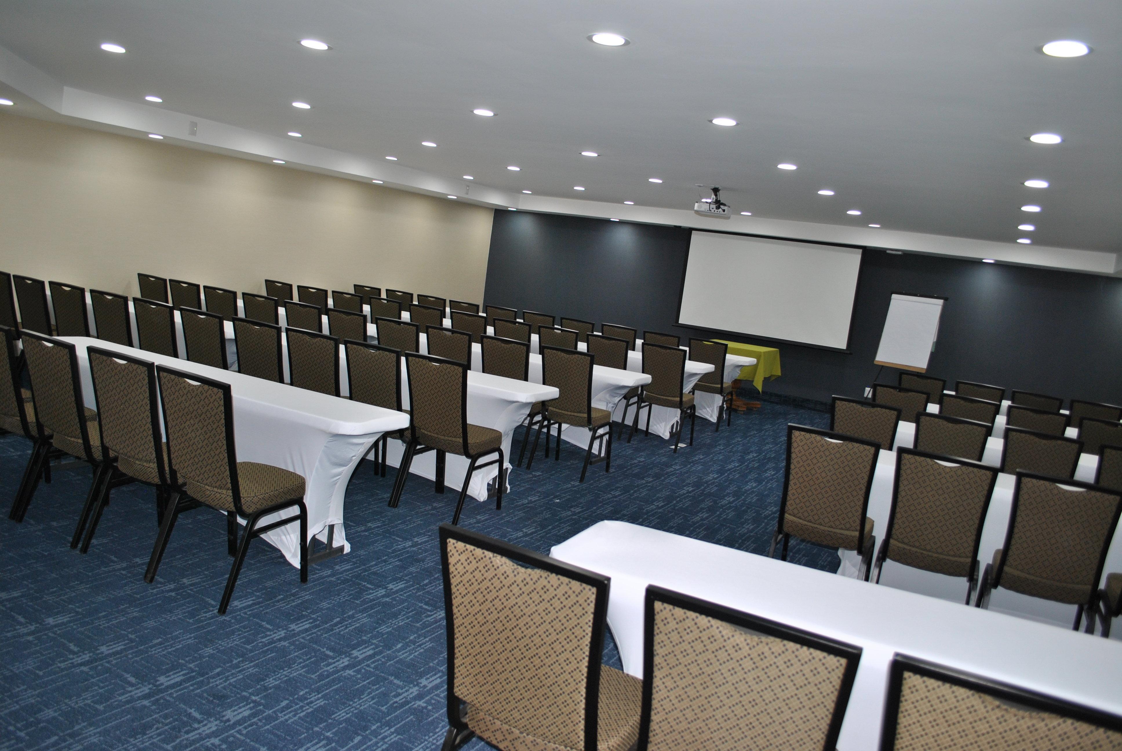 Holiday Inn Express Toluca By Ihg Εξωτερικό φωτογραφία
