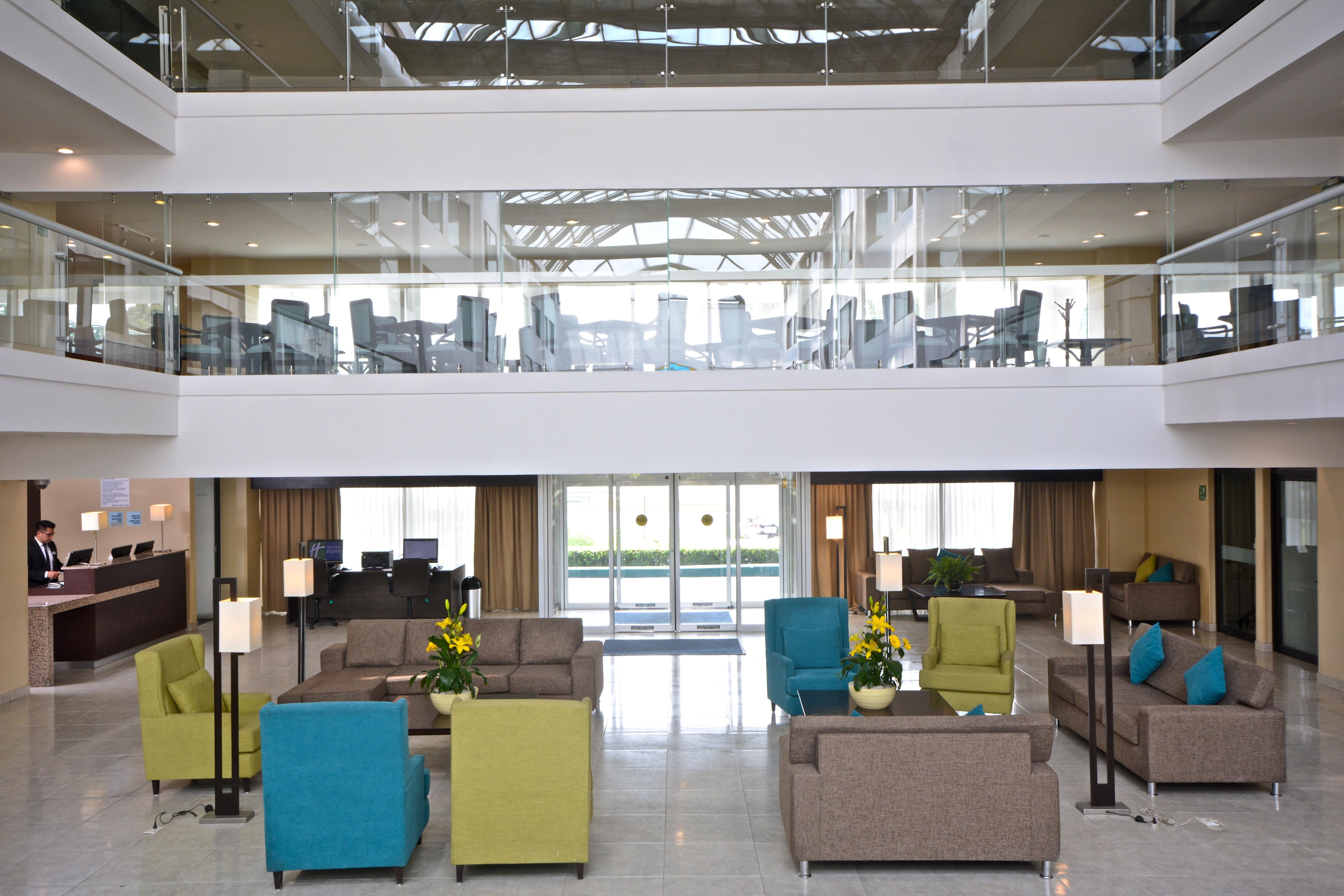 Holiday Inn Express Toluca By Ihg Εξωτερικό φωτογραφία