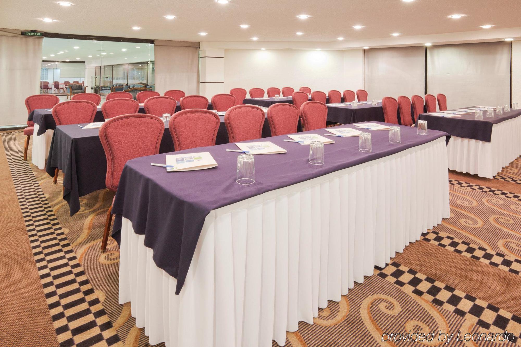 Holiday Inn Express Toluca By Ihg Εξωτερικό φωτογραφία