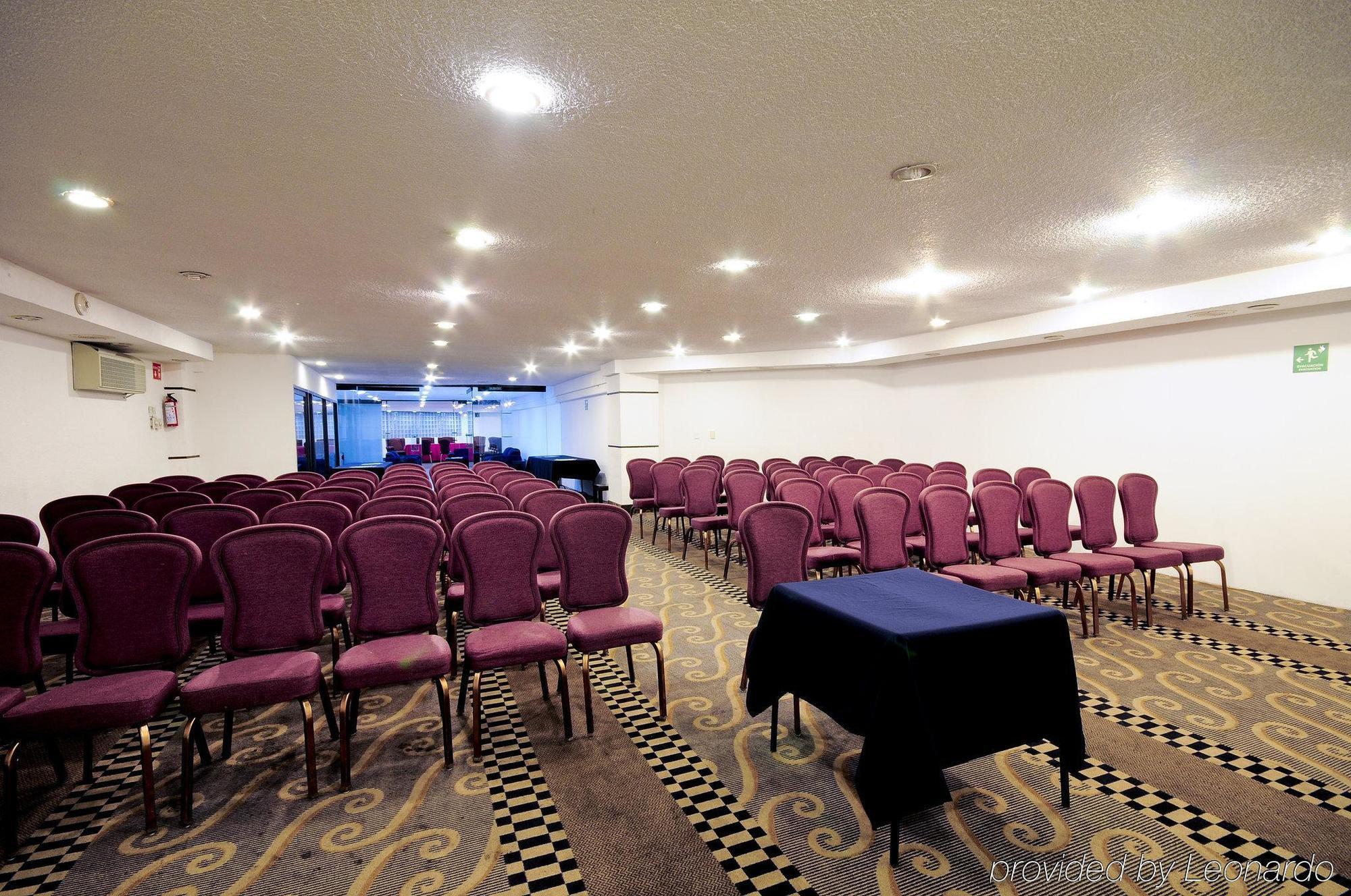 Holiday Inn Express Toluca By Ihg Εξωτερικό φωτογραφία