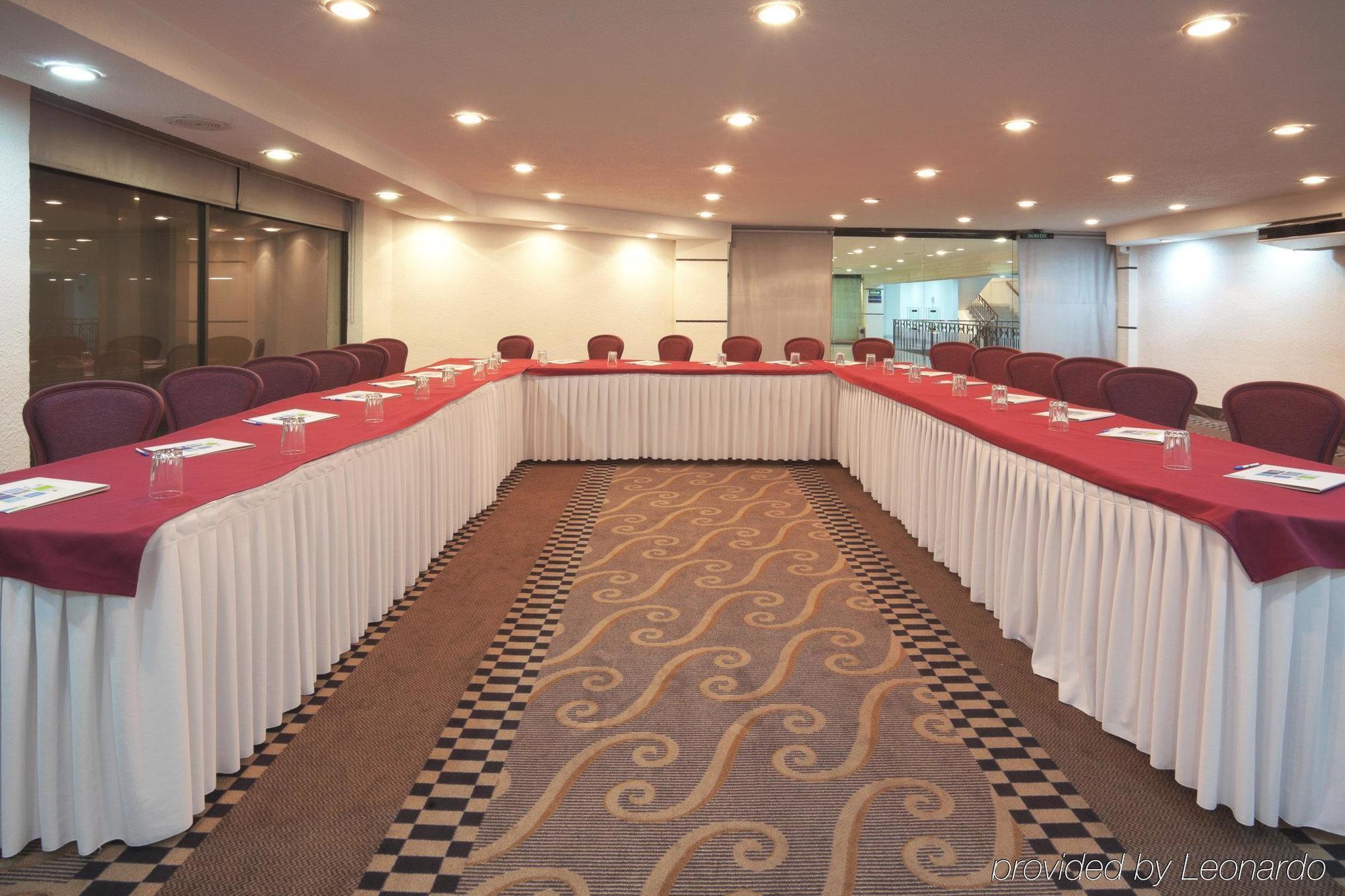 Holiday Inn Express Toluca By Ihg Ανέσεις φωτογραφία