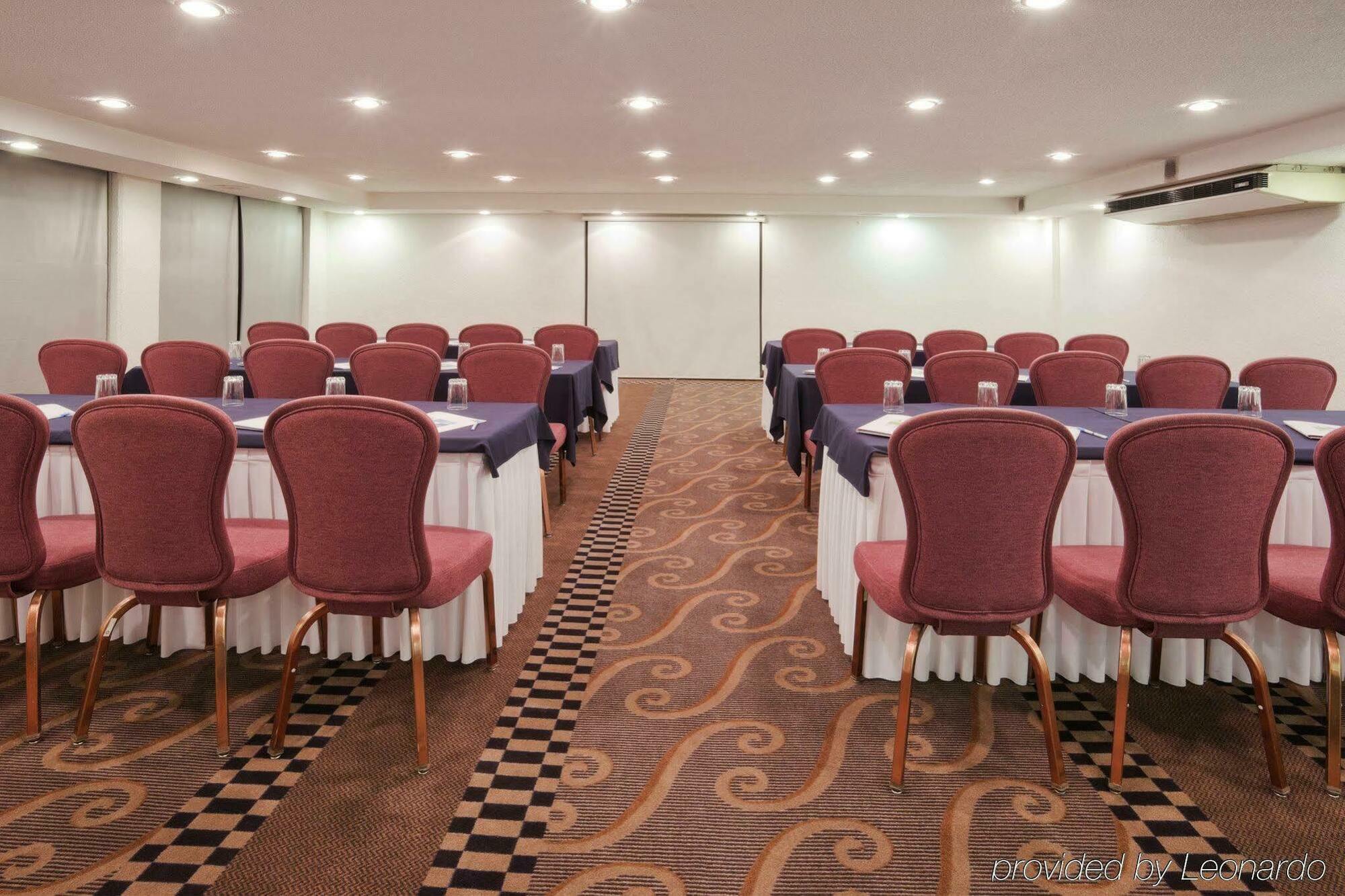 Holiday Inn Express Toluca By Ihg Ανέσεις φωτογραφία