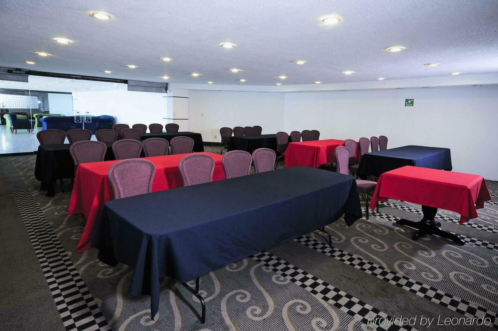 Holiday Inn Express Toluca By Ihg Εξωτερικό φωτογραφία