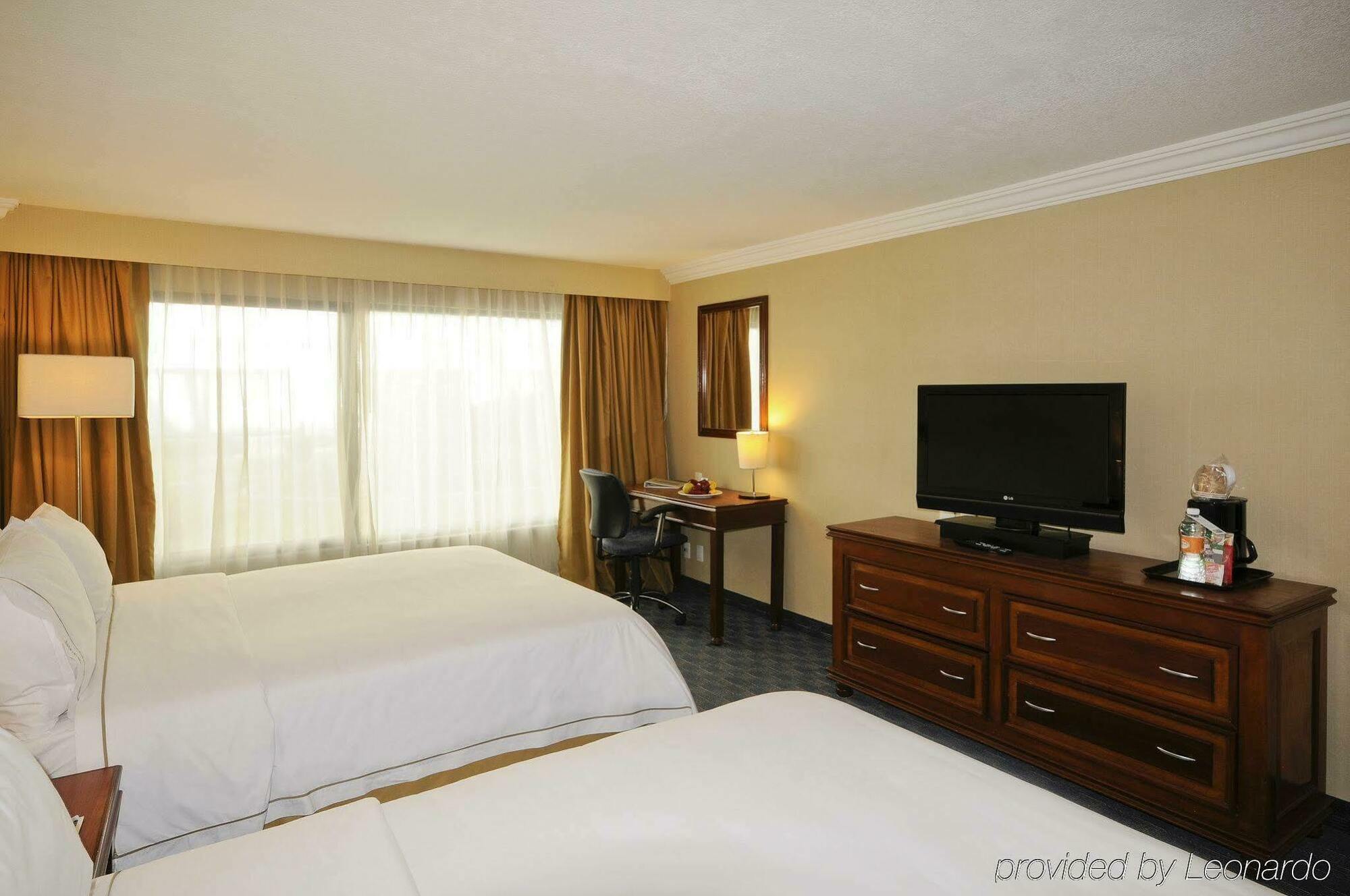 Holiday Inn Express Toluca By Ihg Εξωτερικό φωτογραφία